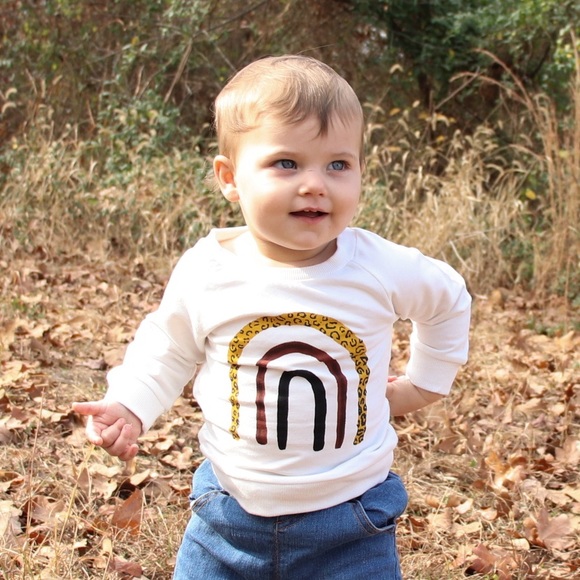 Leopard Print Rainbow Graphic Pullover Sweatshirt - Picture 6 of 7